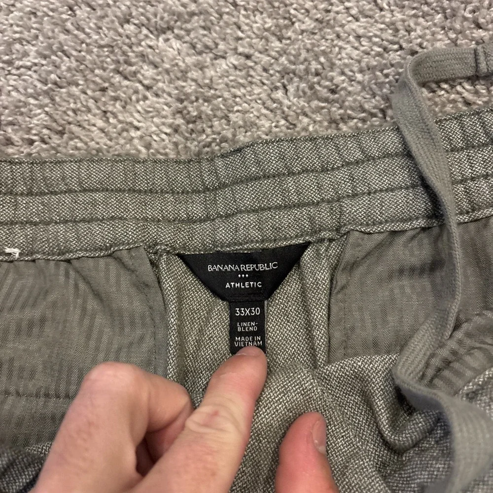 Banana Republic Pants Men's 33x30 Green Linen Blend Athletic Tapered Fit READ*
